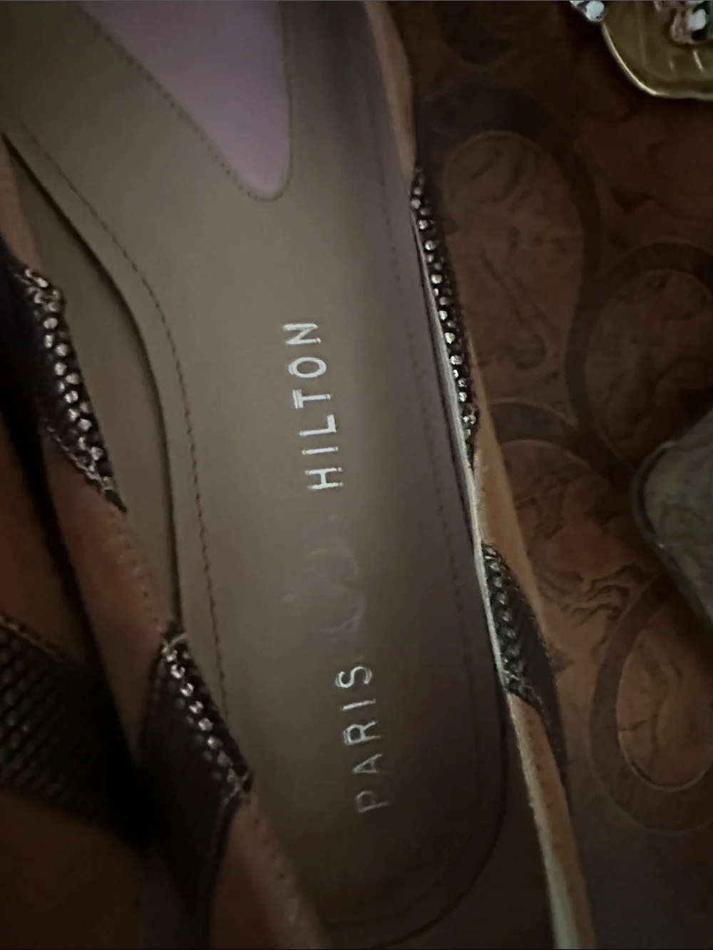 Paris Hilton Two-Tone Tan and Black designs Slip-On flats - size 8.5